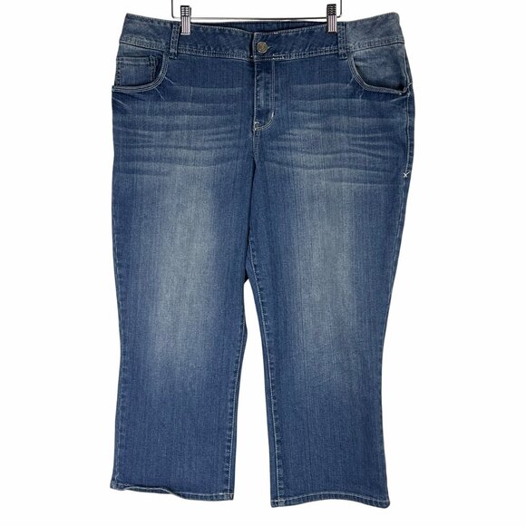 Lane Bryant Genius Fit Capri Jeans Size 20 Cotton Blend Stretch Denim VGUC - Picture 1 of 16